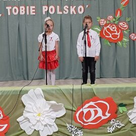 III Międzyprzedszkolny Festiwal Pieśni i Piosenki Patriotycznej „Tobie Polsko” III Międzyprzedszkolny Festiwal Pieśni i Piosenki Patriotycznej „Tobie Polsko”