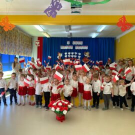 Dzień Flagi Rzeczypospolitej Polskiej Dzień Flagi Rzeczypospolitej Polskiej