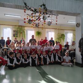 Występ 5-latków w Domu Pomocy Społecznej Występ 5-latków w Domu Pomocy Społecznej