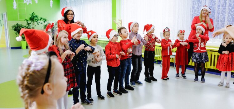 Wizyta Św. Mikołaja w przedszkolu Wizyta Św. Mikołaja w przedszkolu